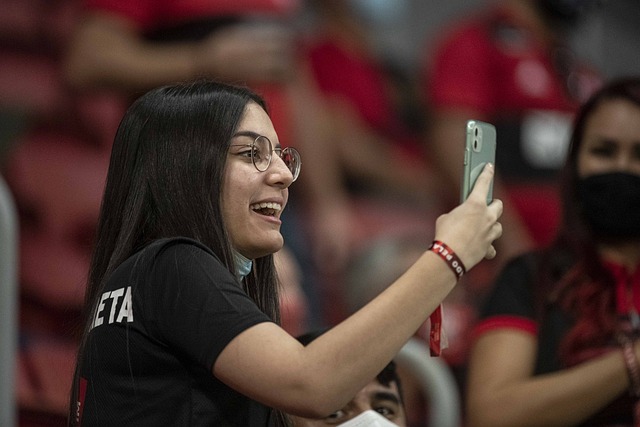 伦比的场上 伦比的场上